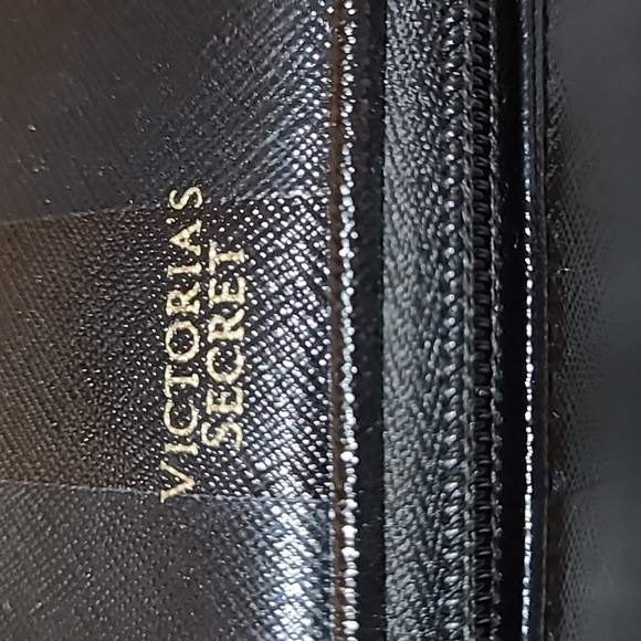 Victoria Secret Signature Black Stripes Make-up Case & Small Pouch - Picture 3 of 16